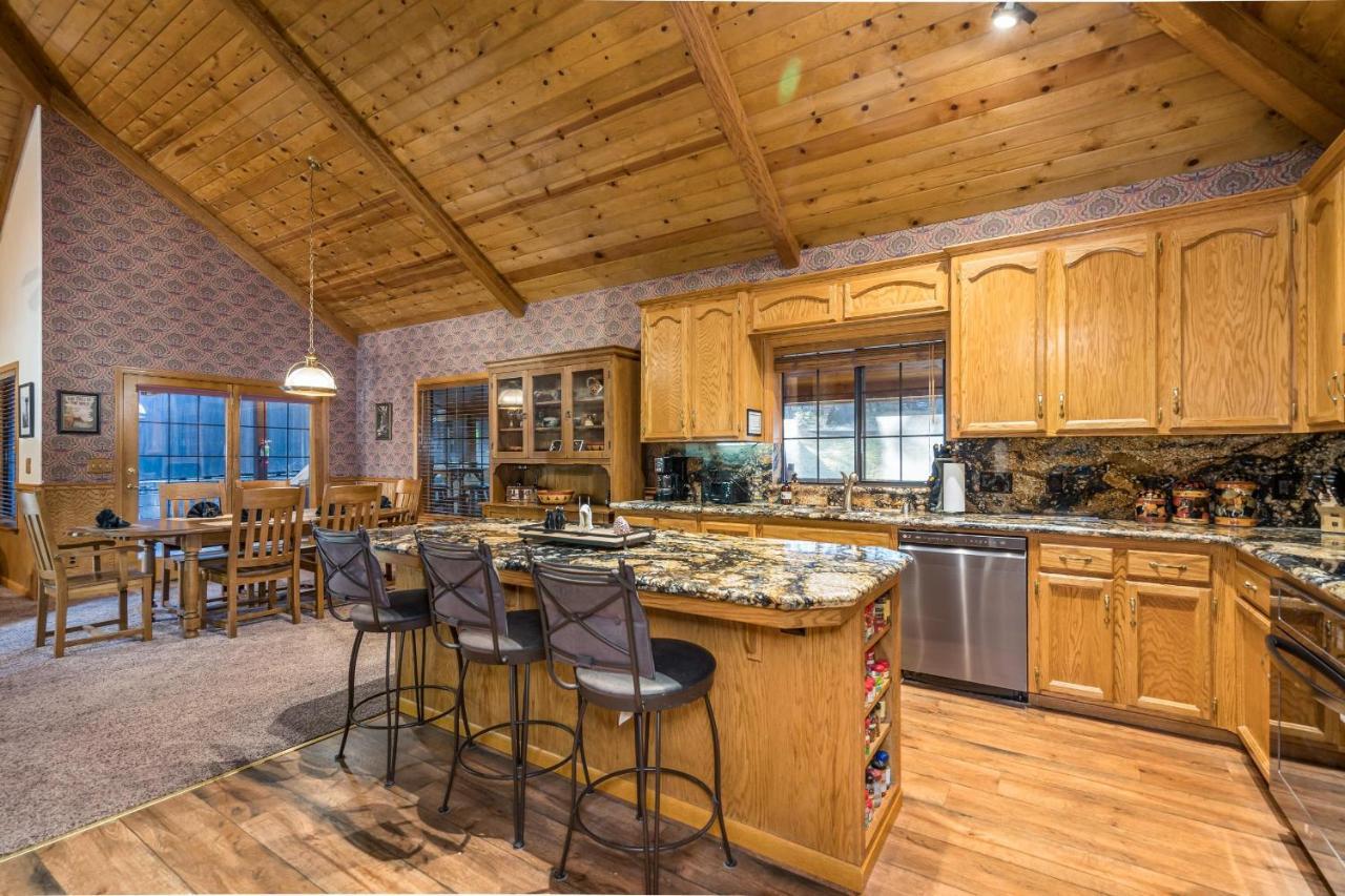 Rock Front Lodge Фиш-Кэмп Экстерьер фото